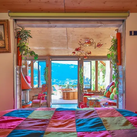 La Bella Vista Curel